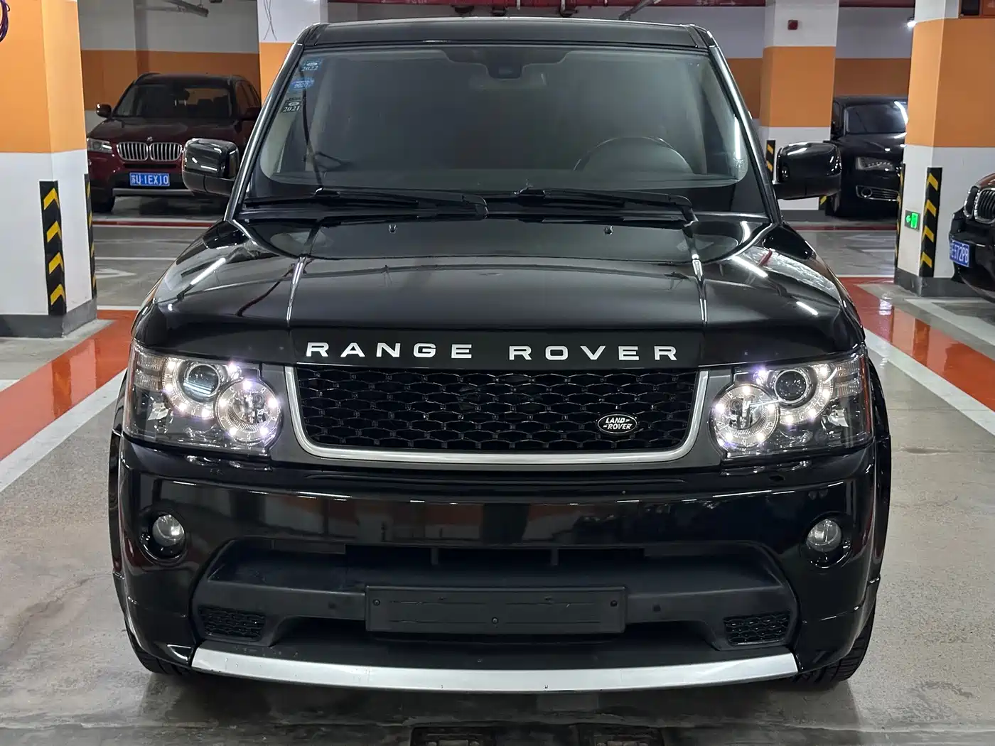 Land Rover Range Rover Sport 2010 2011 5.0 NA V8 HSE