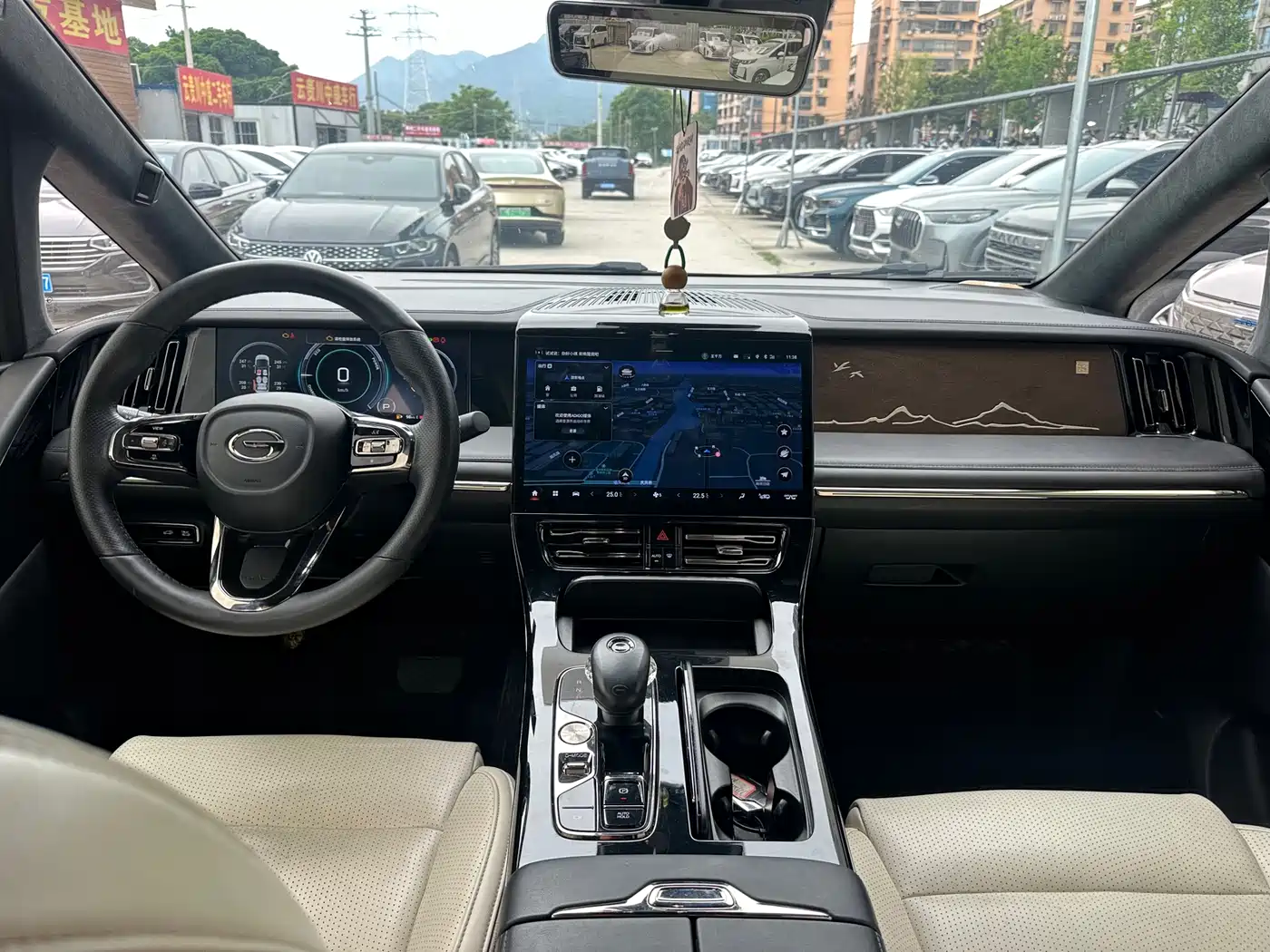 GAC Trumpchi Trumpchi M8 2023 Model Master Series Hybrid Royal Edition фото 6