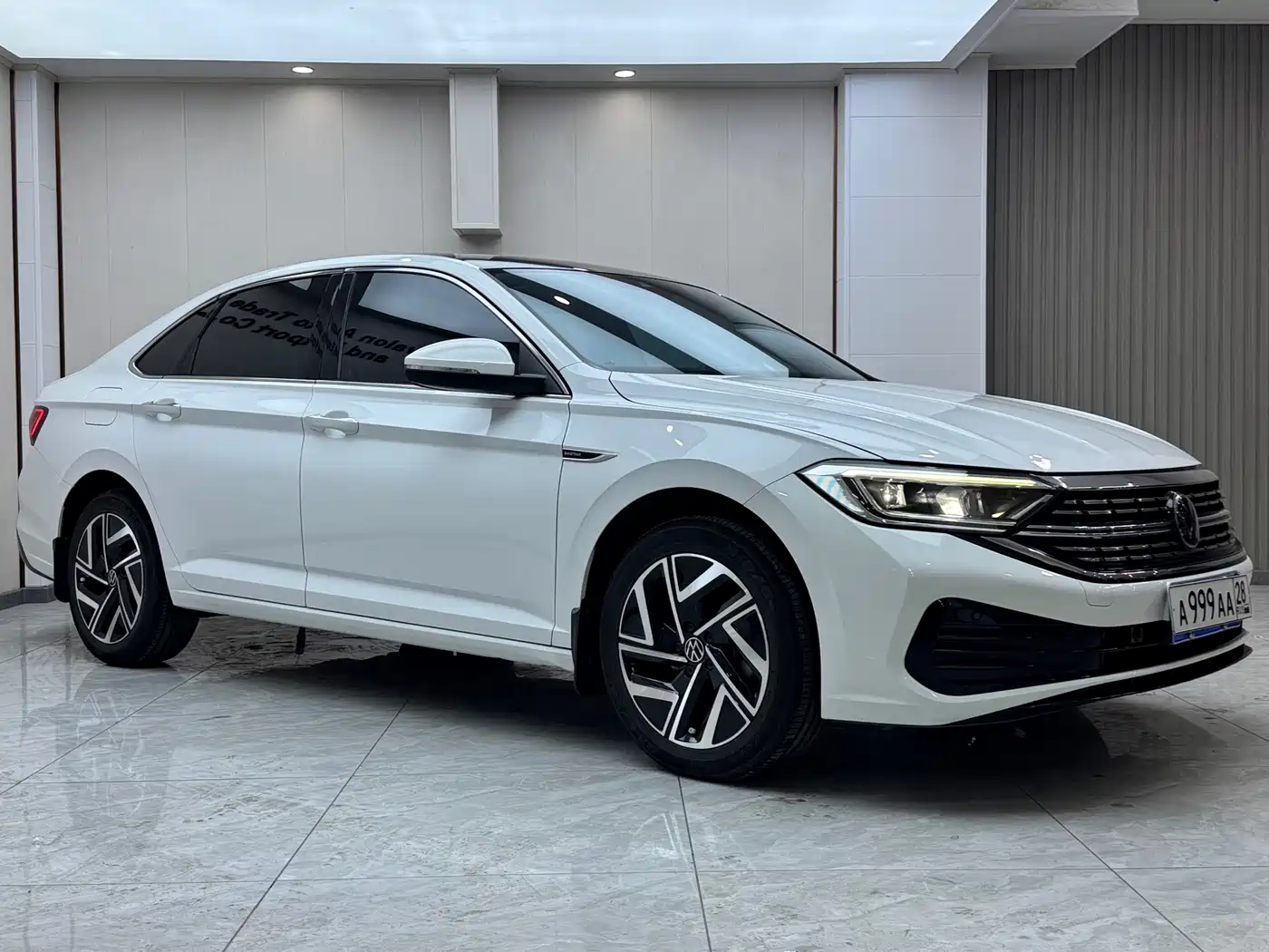Volkswagen Sagitar 2023 Model Year 280TSI DSG Surpass Edition фото 3