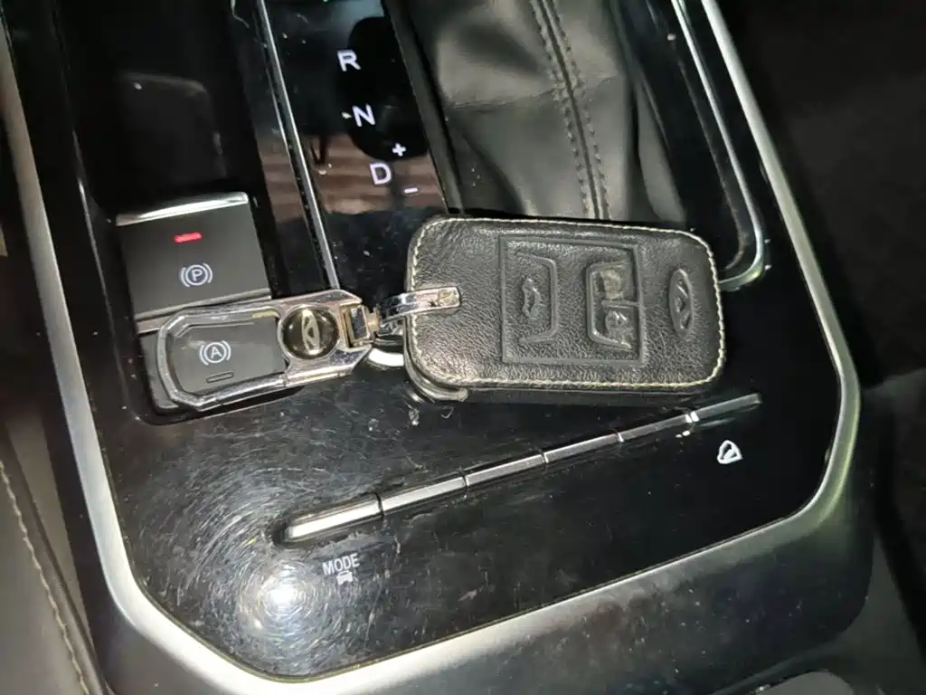 Фото 9 - Chery Tiggo 8