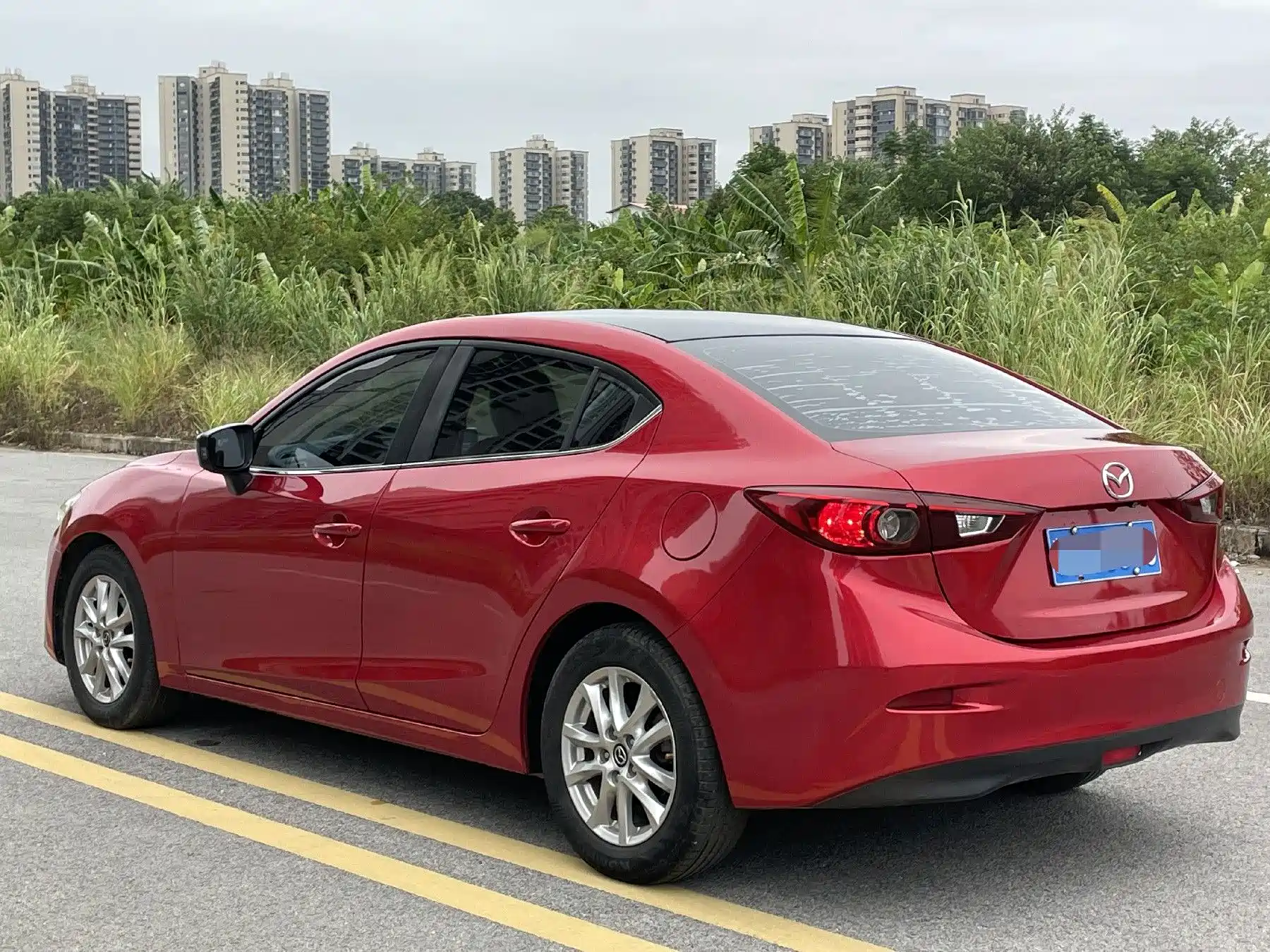 Photo 4 - Mazda Mazda 3