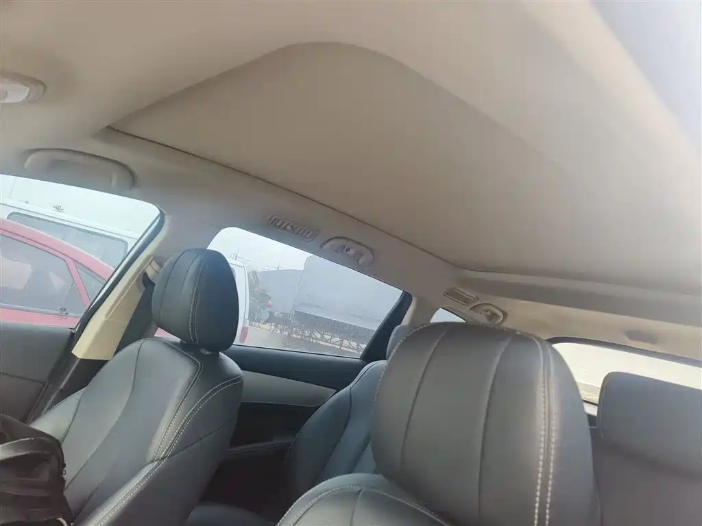 BYD Song MAX 2021 Upgrade 1.5T Automatic Premium Edition 6-Seater фото 8