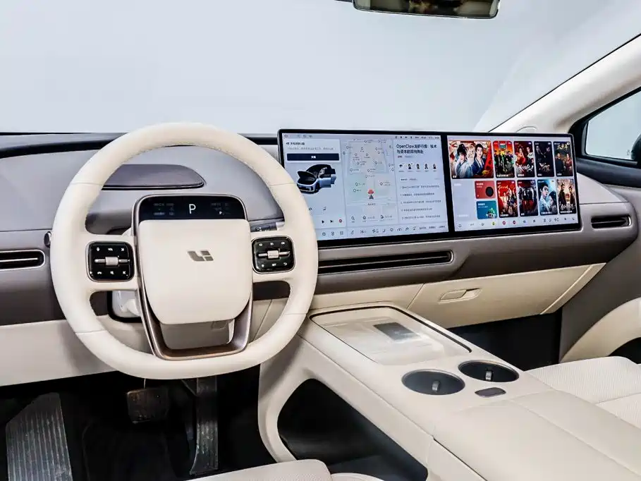 Li Auto Li i8 2025 2025 Standard Edition