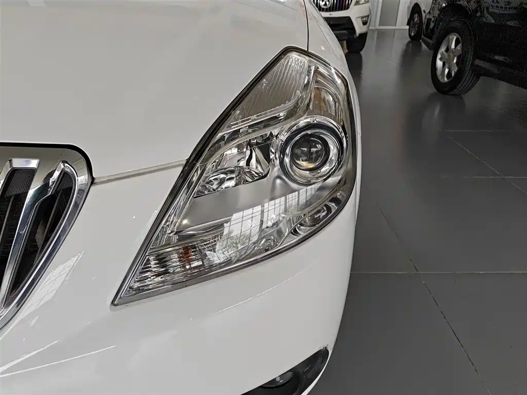 Buick Excelle 2013 1.5L Automatic Classic фото 24