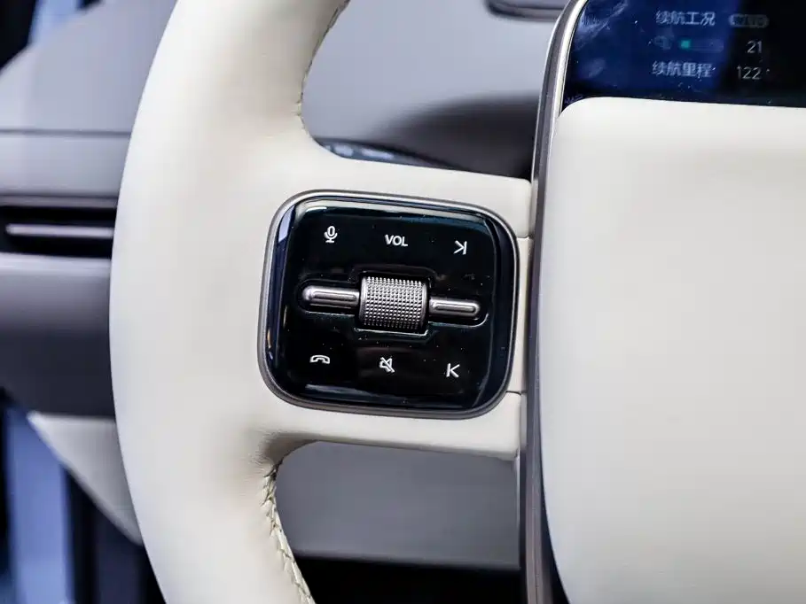 Li Auto Li i8 2025 2025 Standard Edition