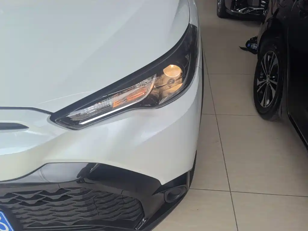 Toyota Frontlander 2025 2024 2.0L CVT Elite Edition
