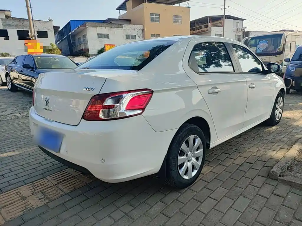 Peugeot 301 2016 2016 1.6L Manual Comfort Edition