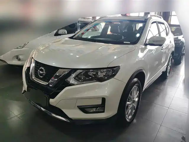 NISSAN QIJUN