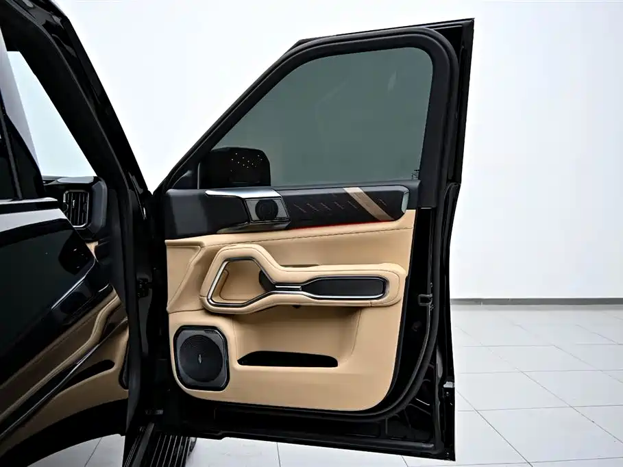 FANG CHENG BAO LEOPARD 8