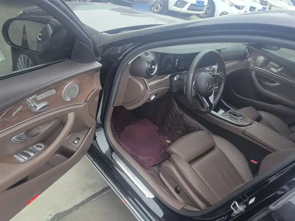 Mercedes-Benz E-Class 2022 Facelift E 300 L Luxury Style фото 16