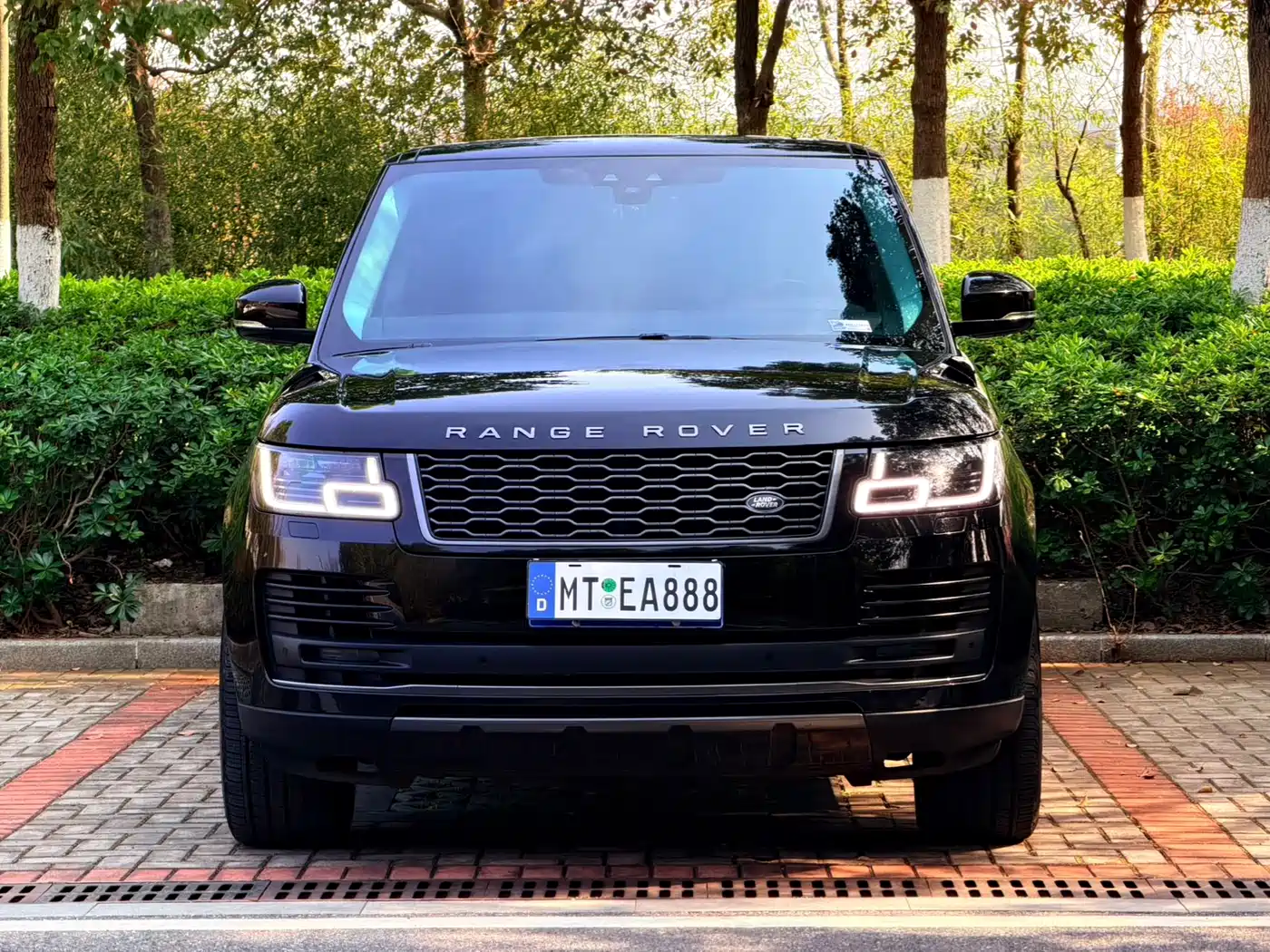 LAND ROVER RANGE ROVER