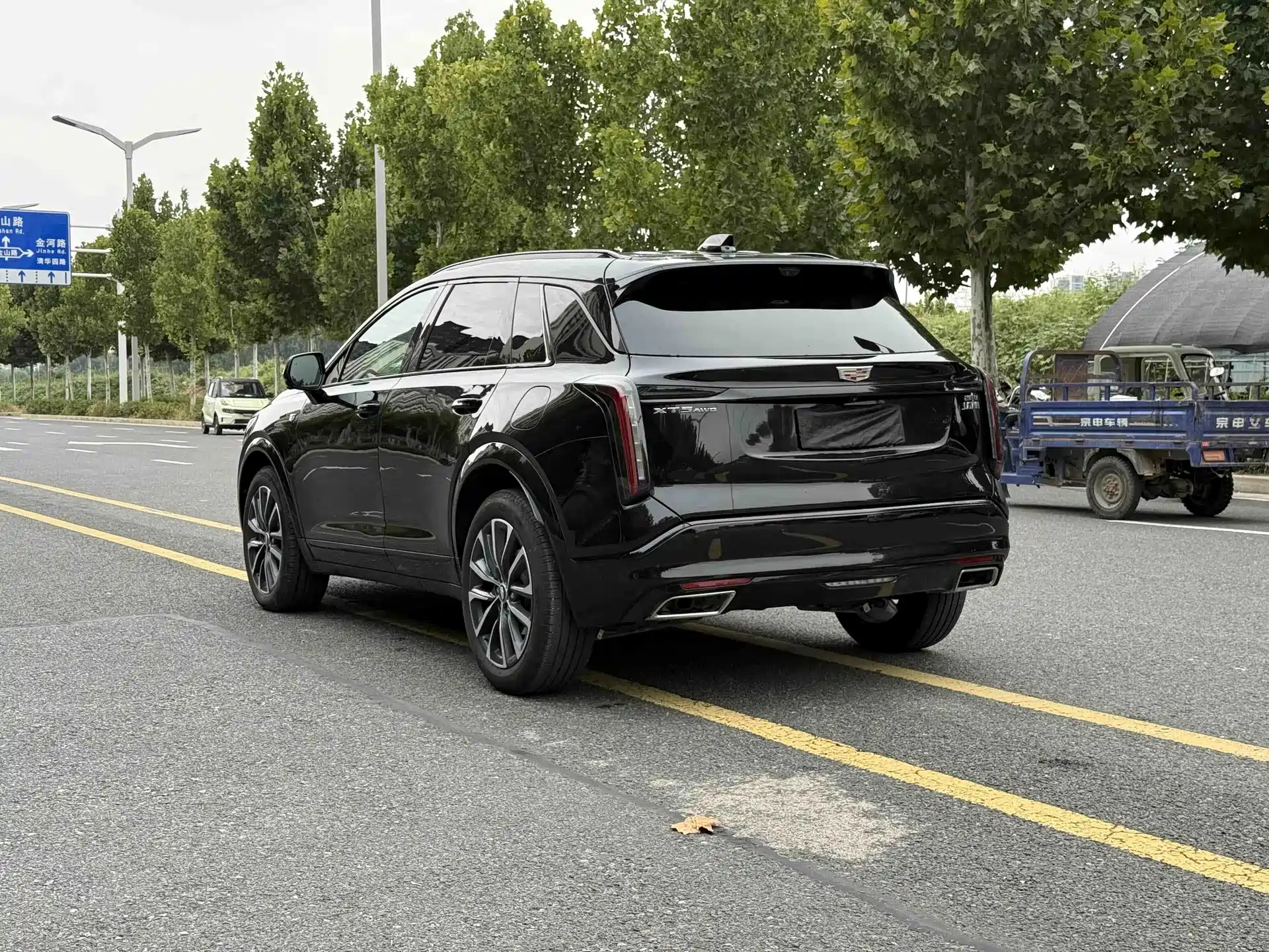 Фото 3 - Cadillac XT5