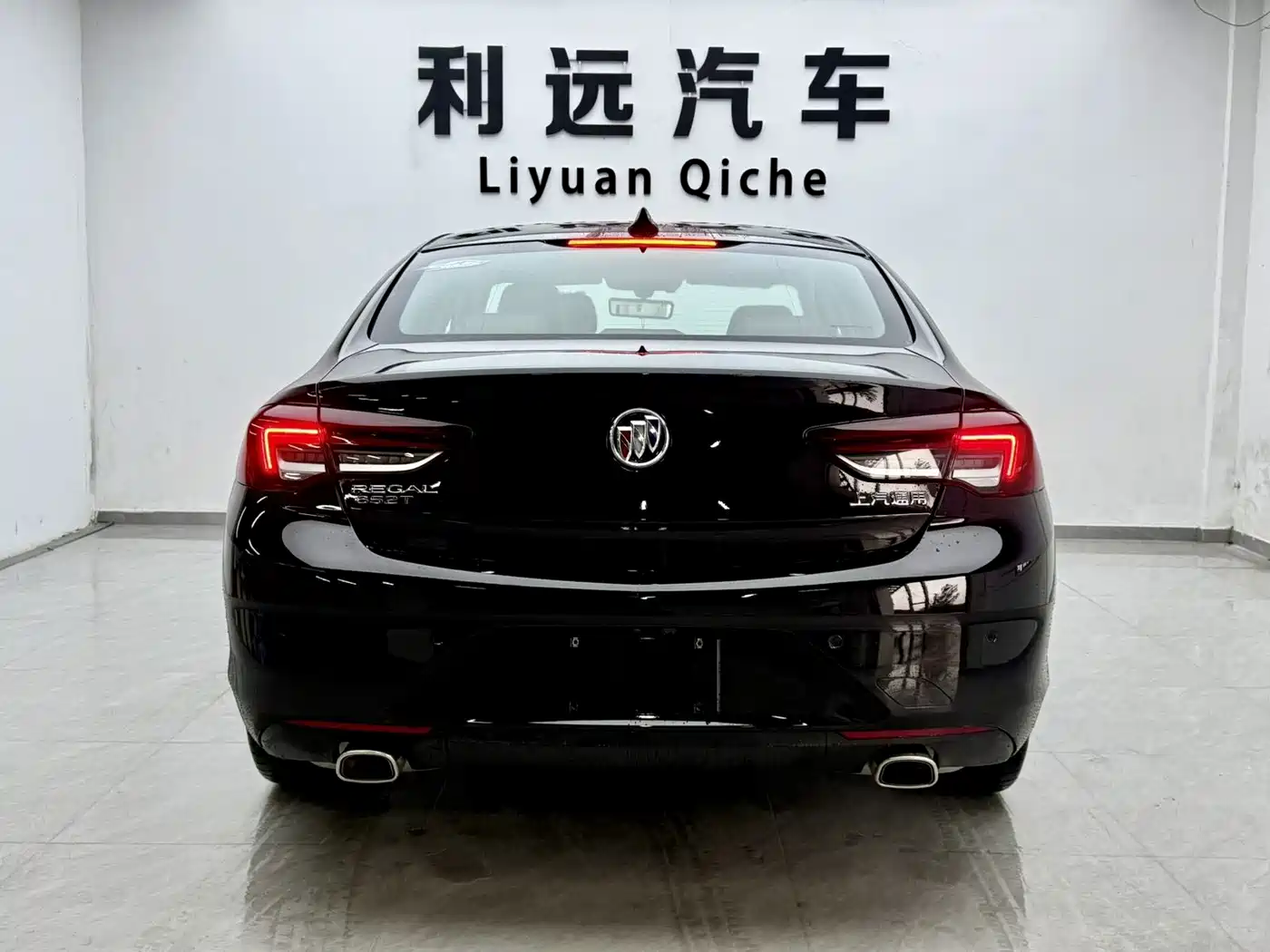 Фото 15 - Buick Regal