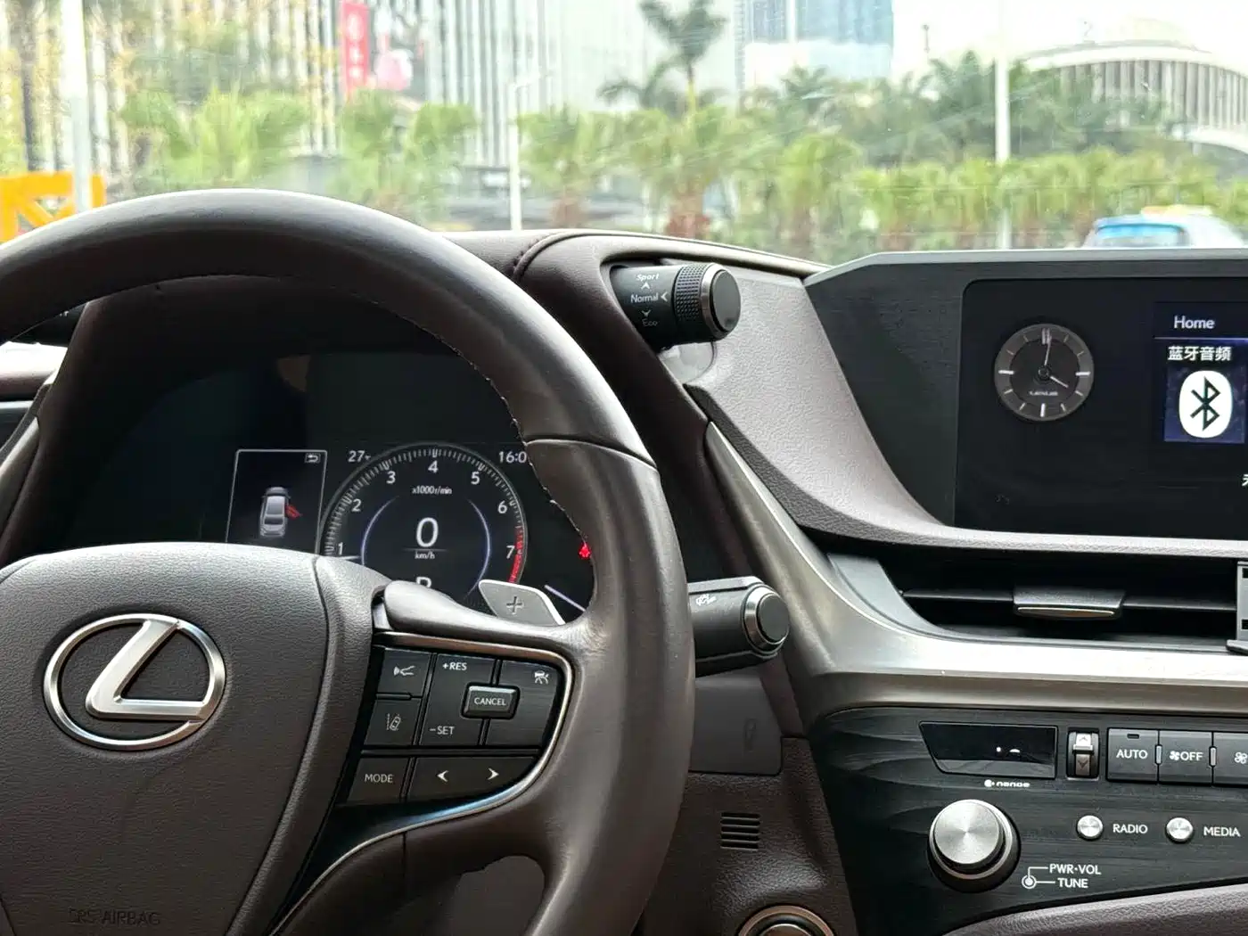 Lexus ES 2020 200 Excellence фото 16