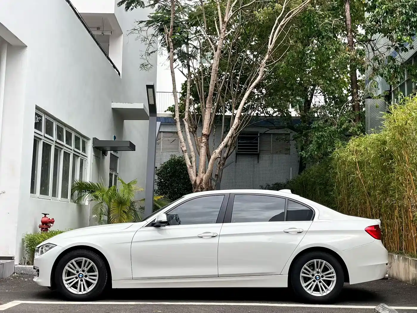 BMW 3 Series 2015 320Li Super Joy Fashion фото 14