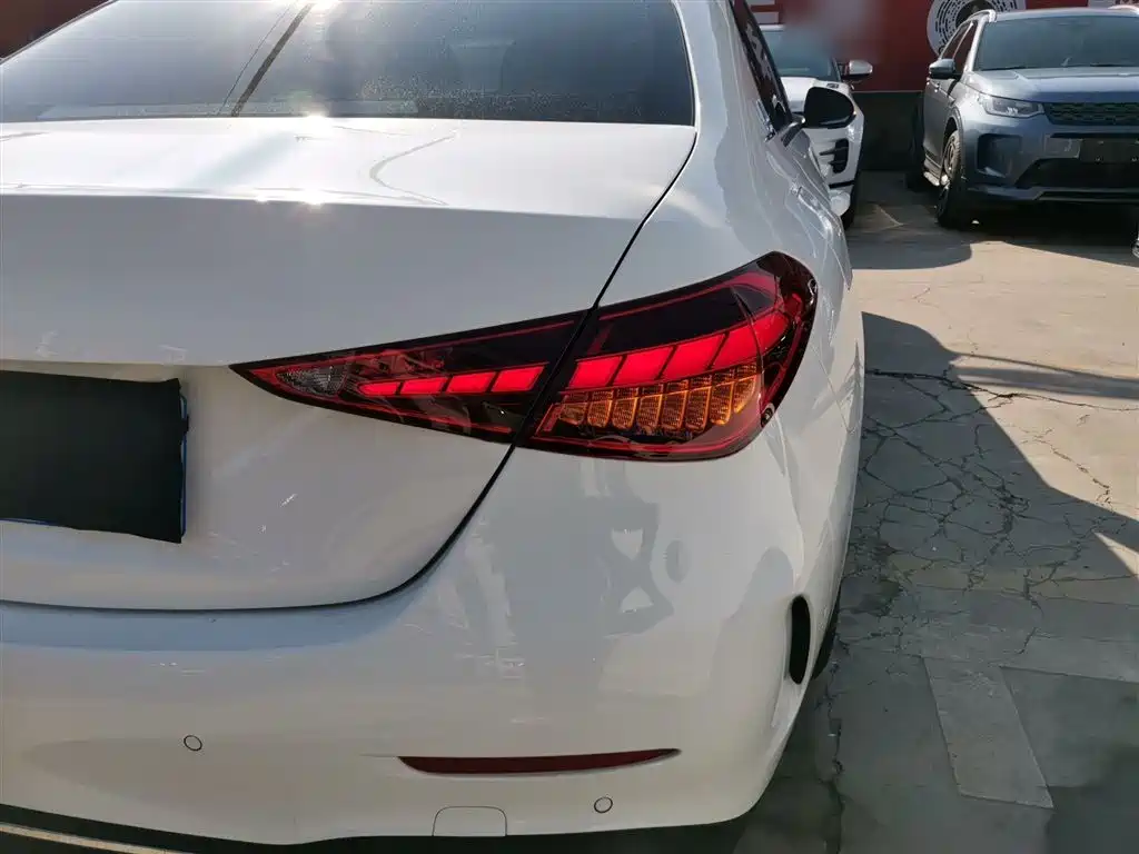Mercedes-Benz C-Class 2024 C 200 L Sport Edition фото 24