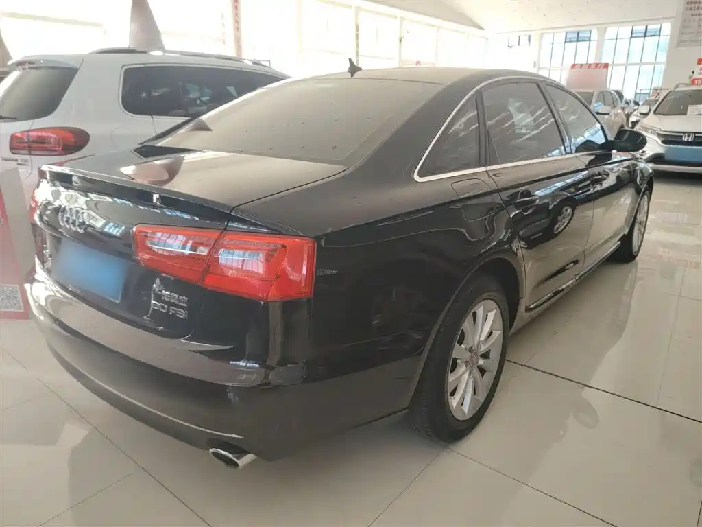 Audi A6L 2014 30 FSI Comfort фото 5