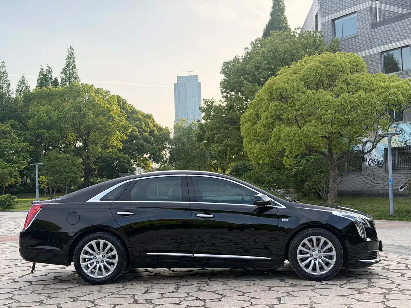 Cadillac XTS 2018 28T Technology фото 11