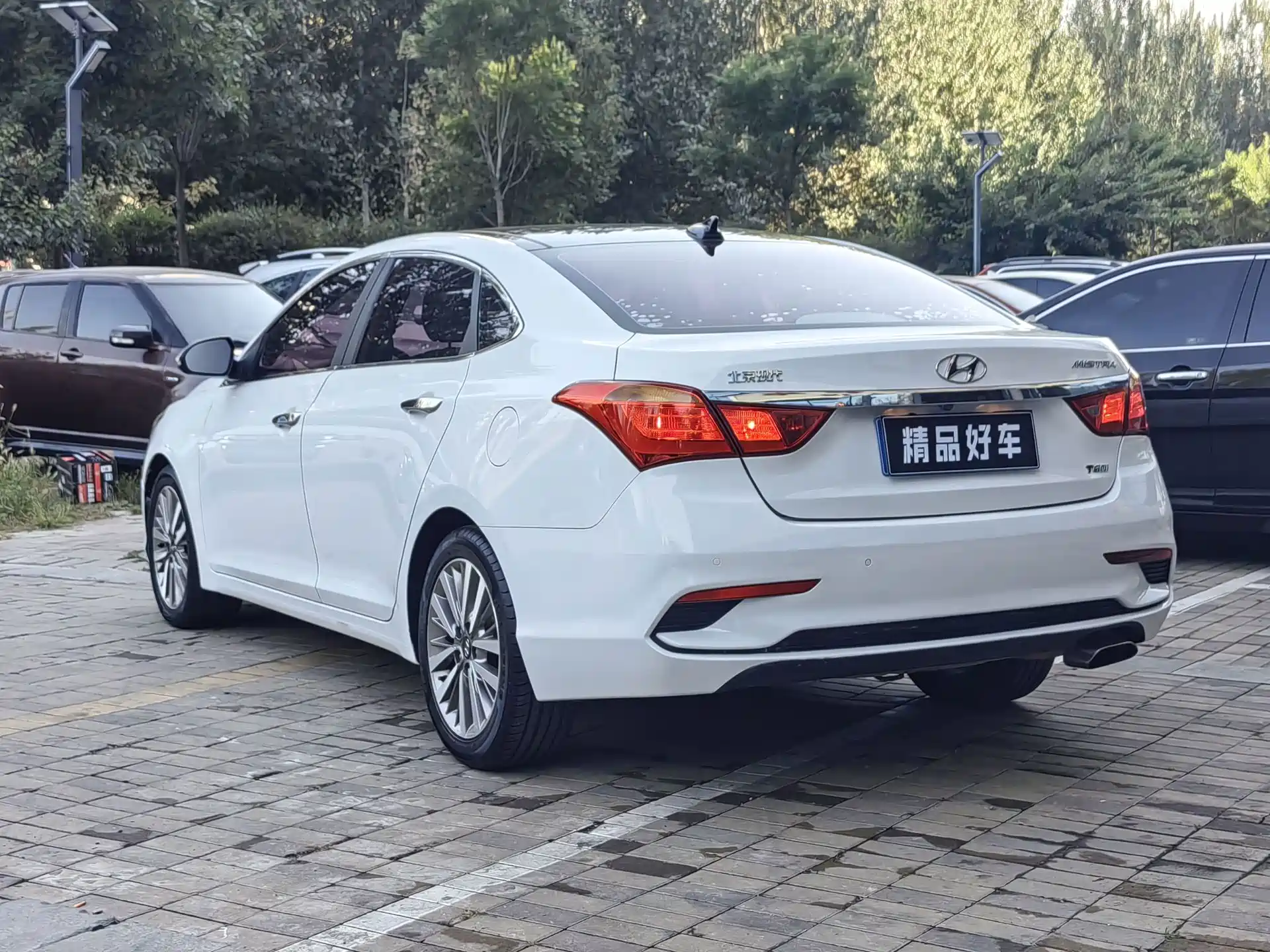 صورة 6 - Hyundai Mistra