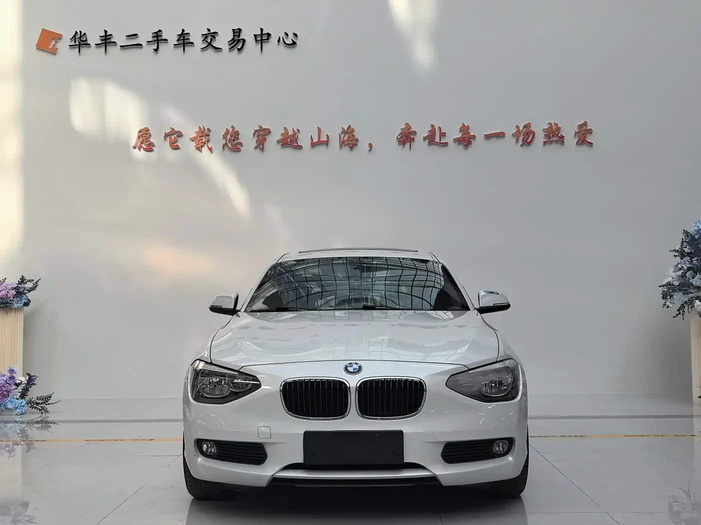 BMW 1 Series (Import) 2013 Facelift 116i Leading Model фото 2