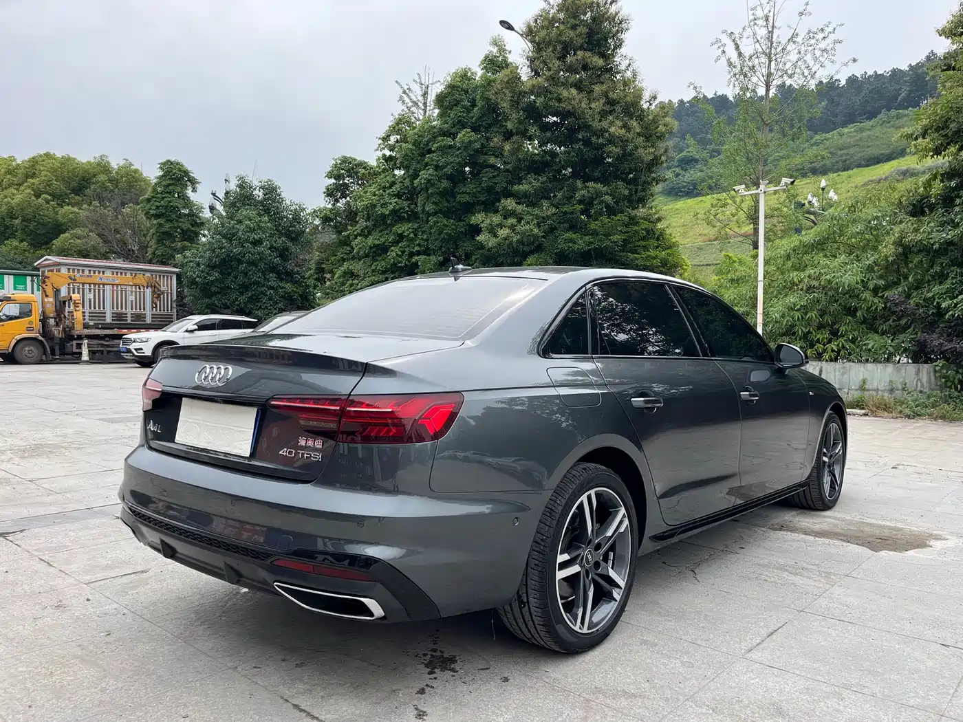 Audi A4L 2023 40 TFSI Luxury Sport фото 7