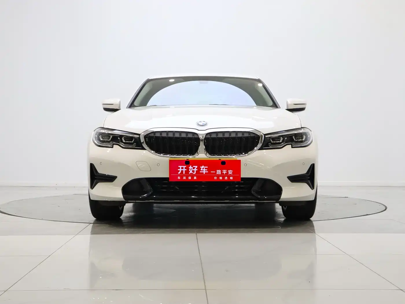 BMW 3 Series 2022 320i Sport Package фото 2