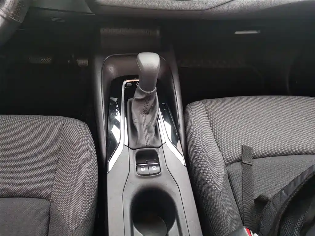 Toyota Levin 2022 Dual Engine 1.8H E-CVT Leading Edition фото 14