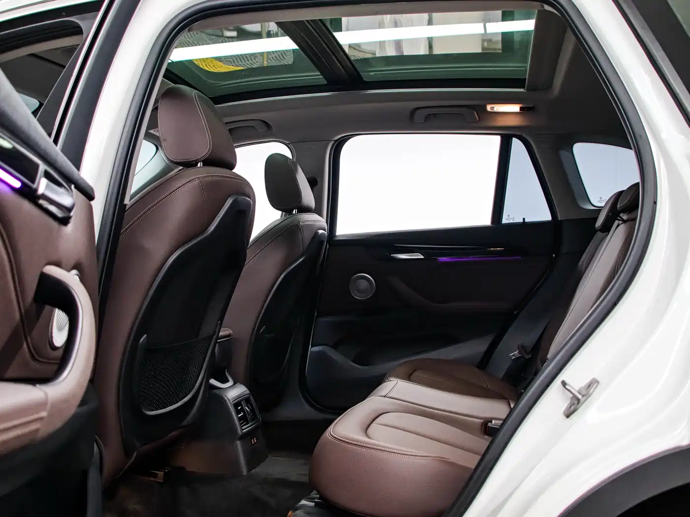 BMW X1 2022 sDrive20Li Fashion фото 15