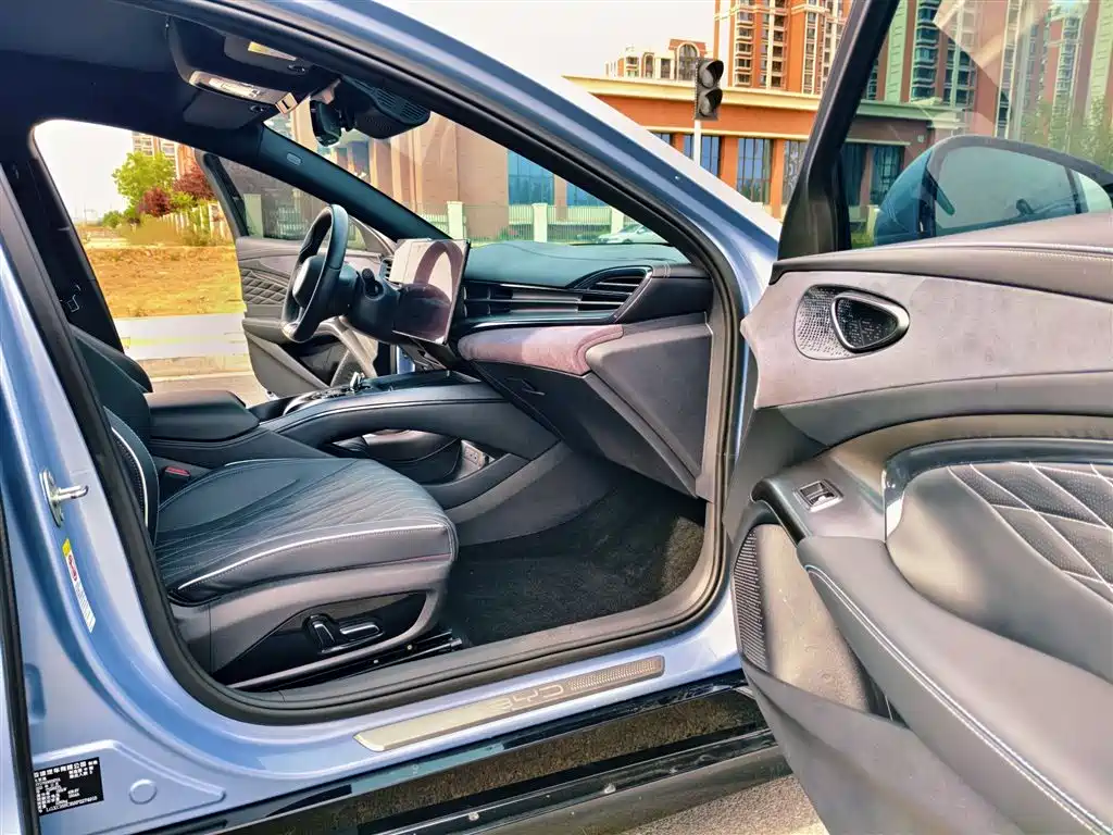 BYD Seal 2023 Champion Edition 550km Elite фото 17