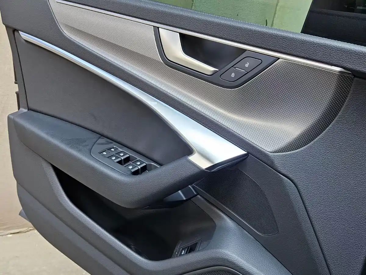 Audi A6L 2019 45 TFSI quattro Premium Dynamic фото 6