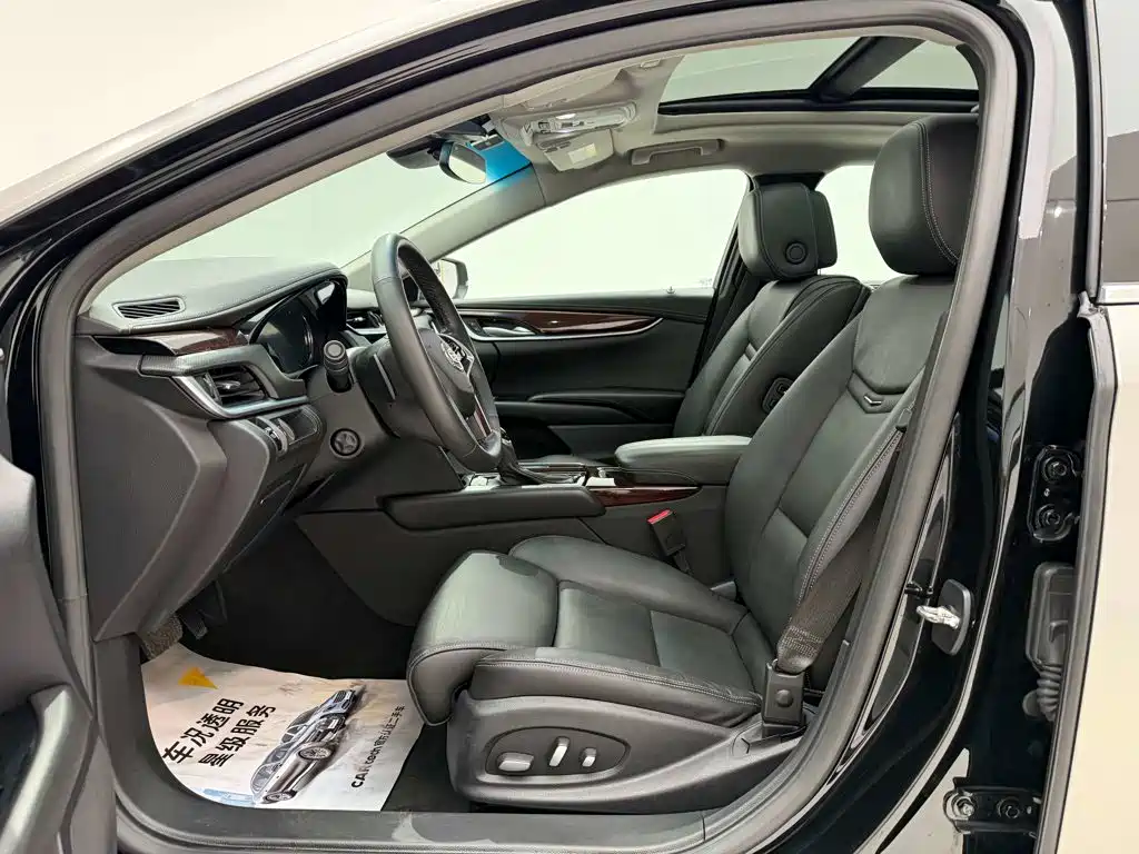 Photo 17 - Cadillac XTS