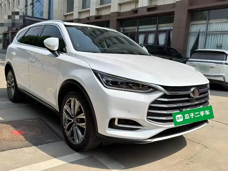 BYD Tang 2018 2.0T Automatic Smart Connection Noble Edition 7-Seater China V фото 4