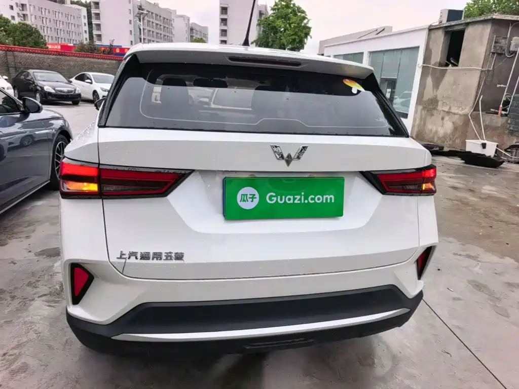 Wuling Motors Wuling Xingchi 2023 2022 1.5L Manual Freedom Edition
