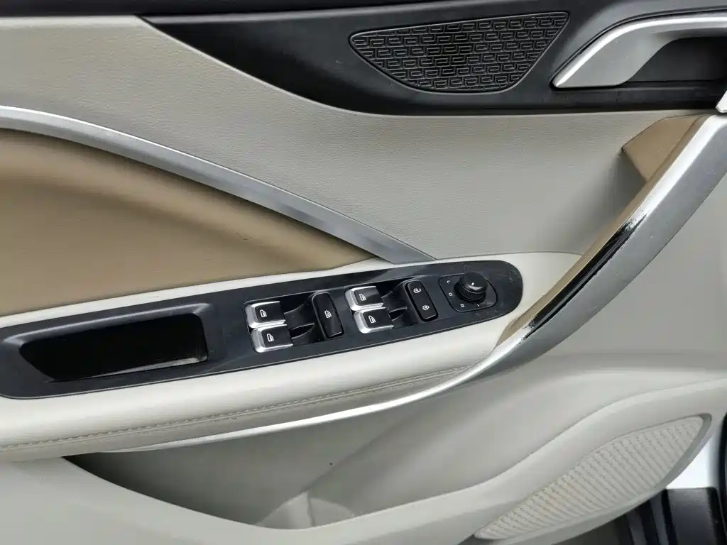 Geely Jia Ji 2020 2019 1.8TD Auto Enjoyment Edition