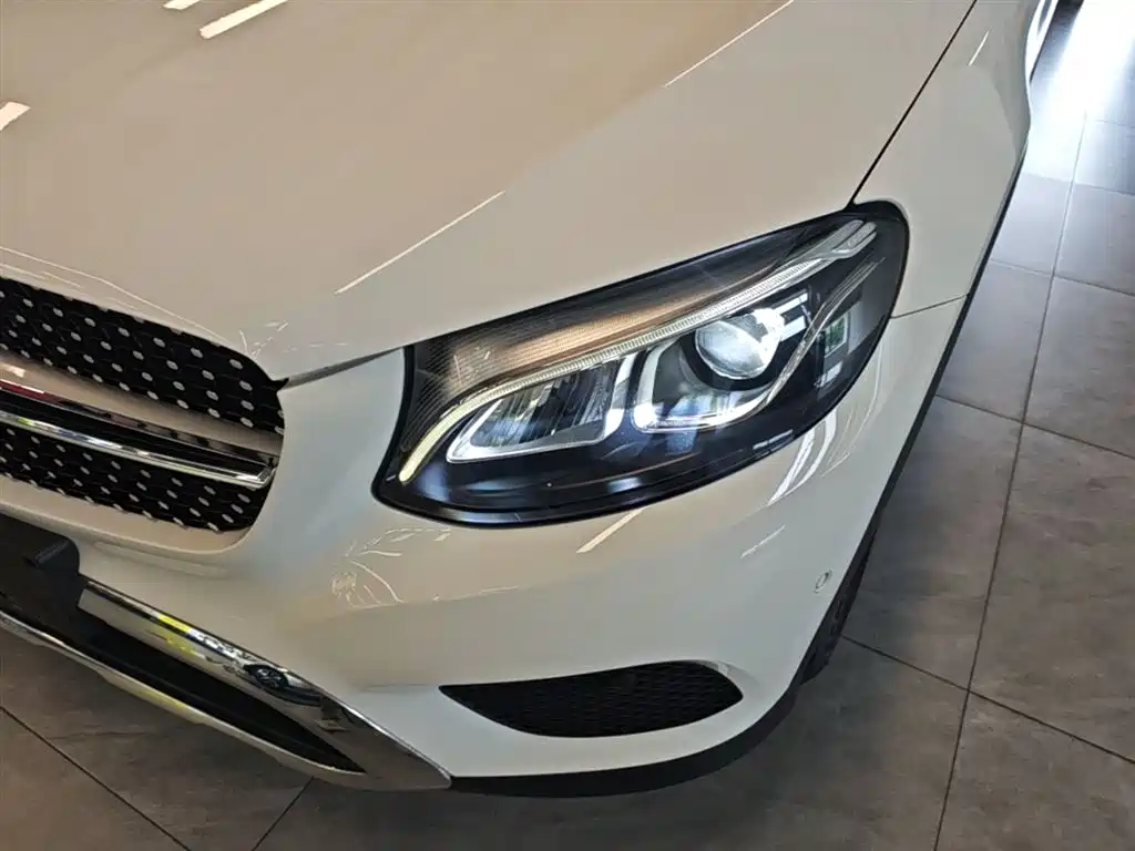 Mercedes-Benz GLC 2019 Model GLC 200 L 4MATIC фото 24