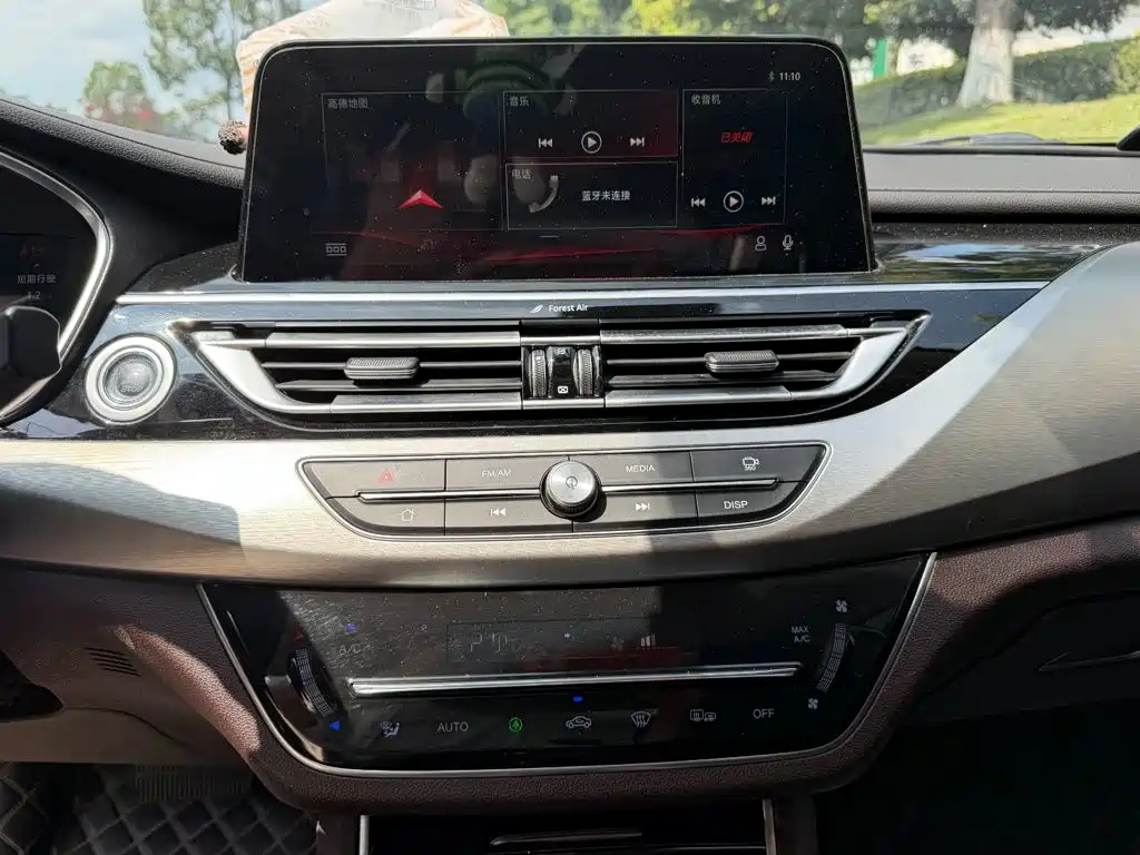 Changan Raeton CC 2018 2018 1.5T Auto Premium Class China V