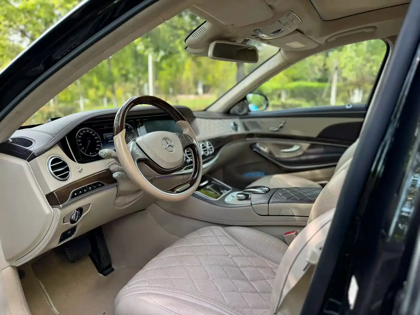 Mercedes-Benz Maybach S-Class 2015 S 600 фото 5