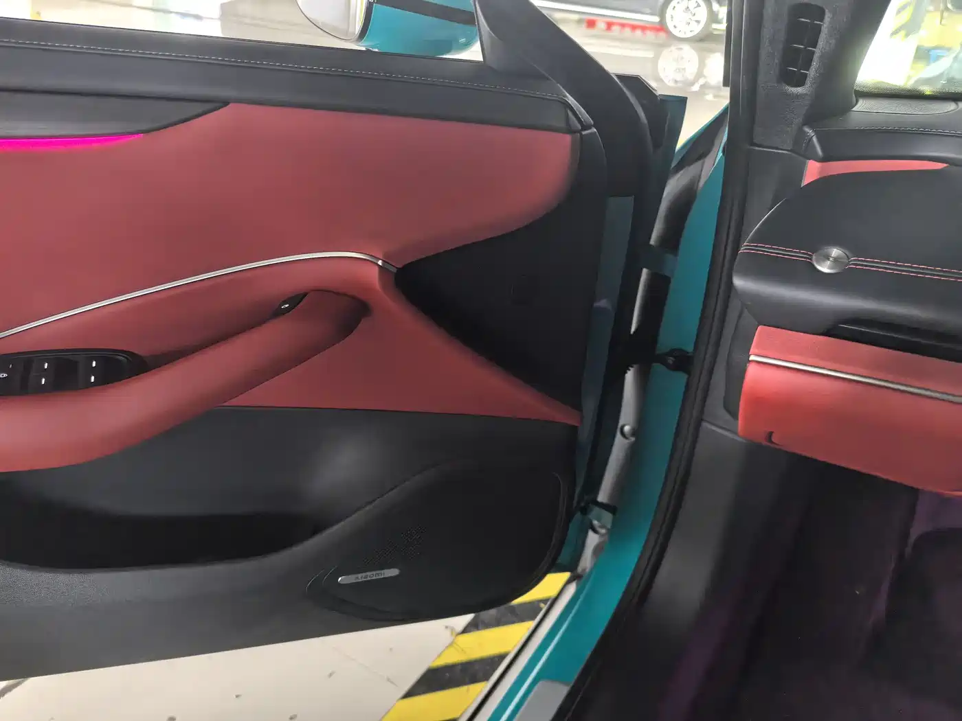 XIAOMI CAR XIAOMI SU7