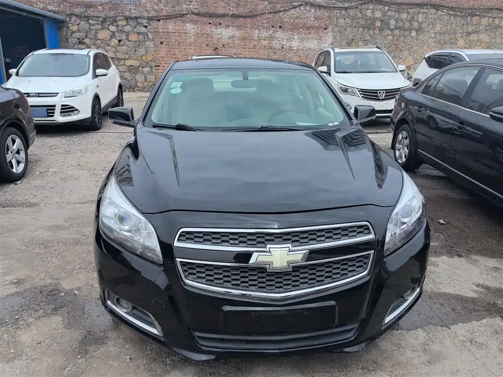 Chevrolet Malibu 2014 2.0L Automatic Comfort фото 3