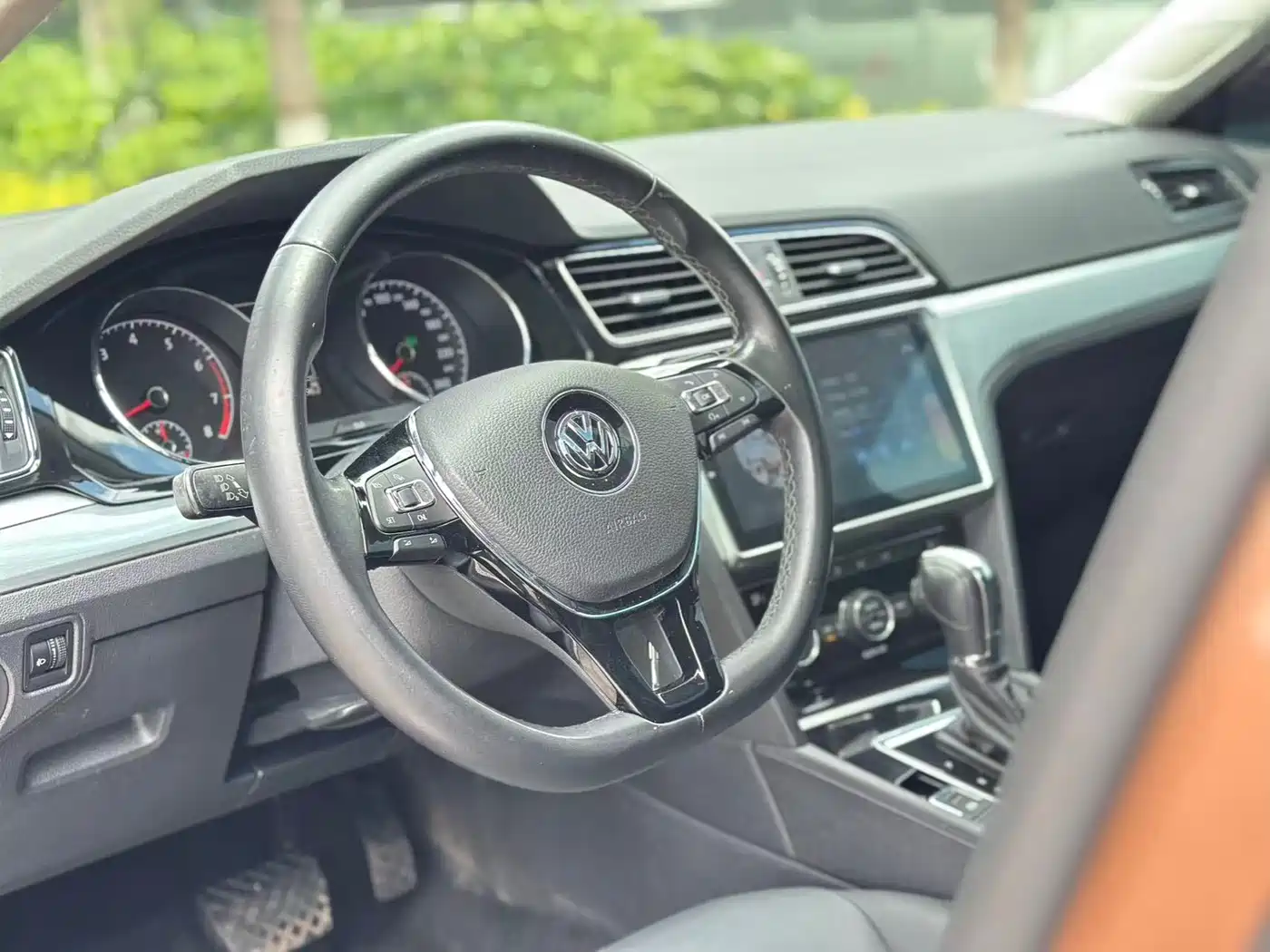 Volkswagen Lamando 2015 280TSI DSG Comfort фото 5
