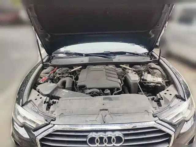 Audi A6L 2021 40 TFSI Luxury Sport — фото 3