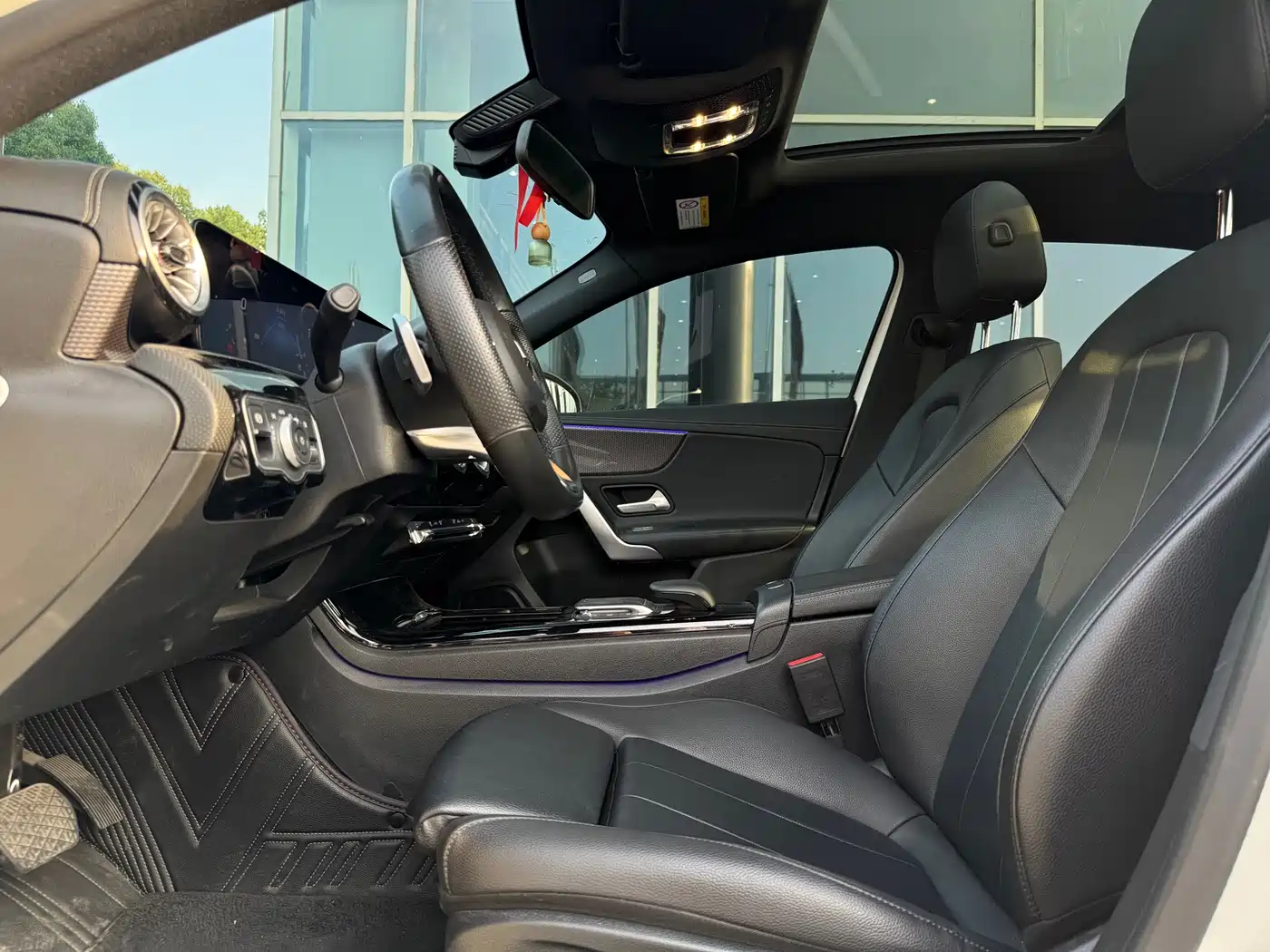 Mercedes-Benz A-Class 2022 Facelift II A 200 L Sport Sedan Fashion фото 7