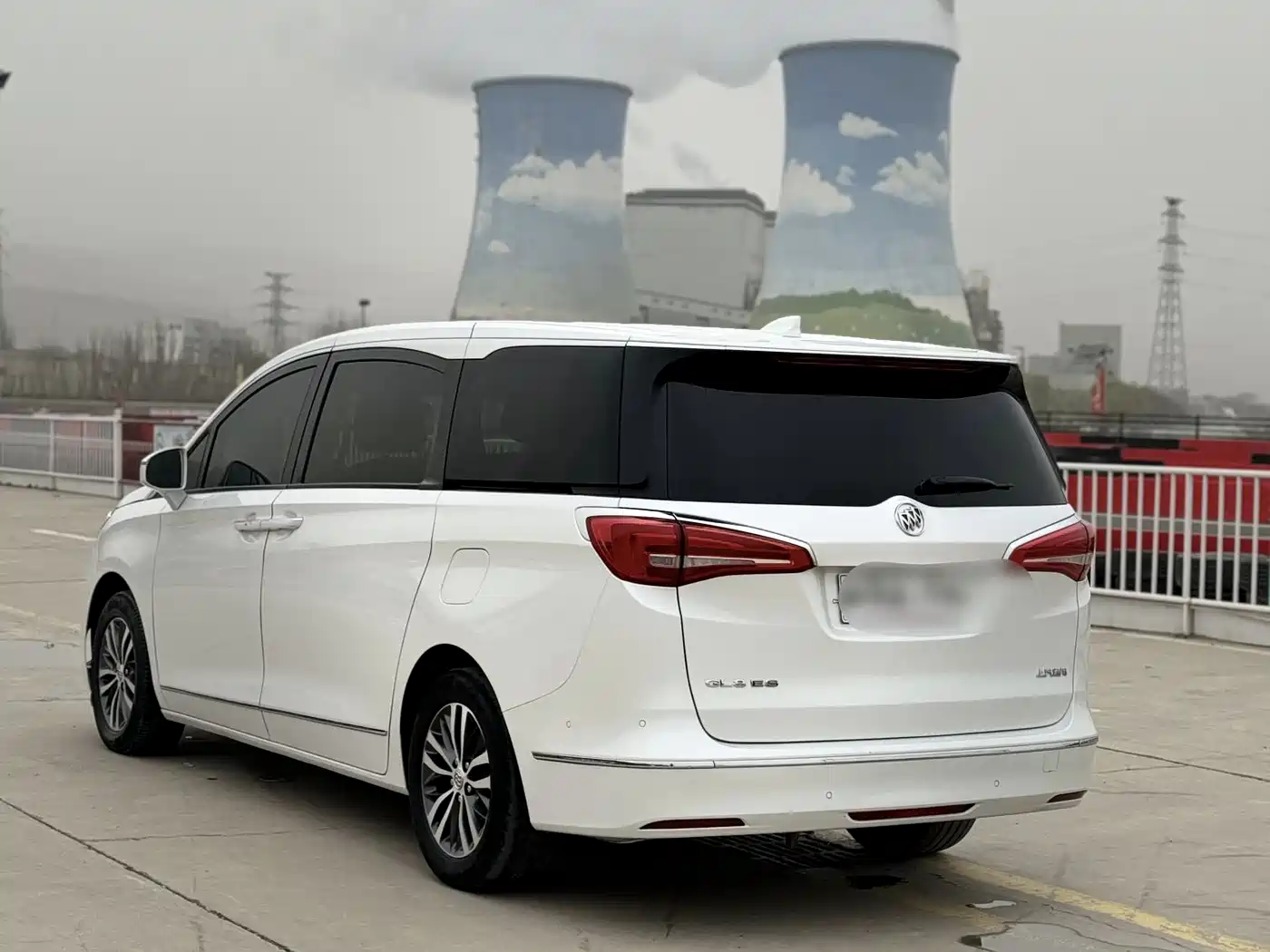 Buick GL8 2018 ES 28T Flagship Type China VI фото 6