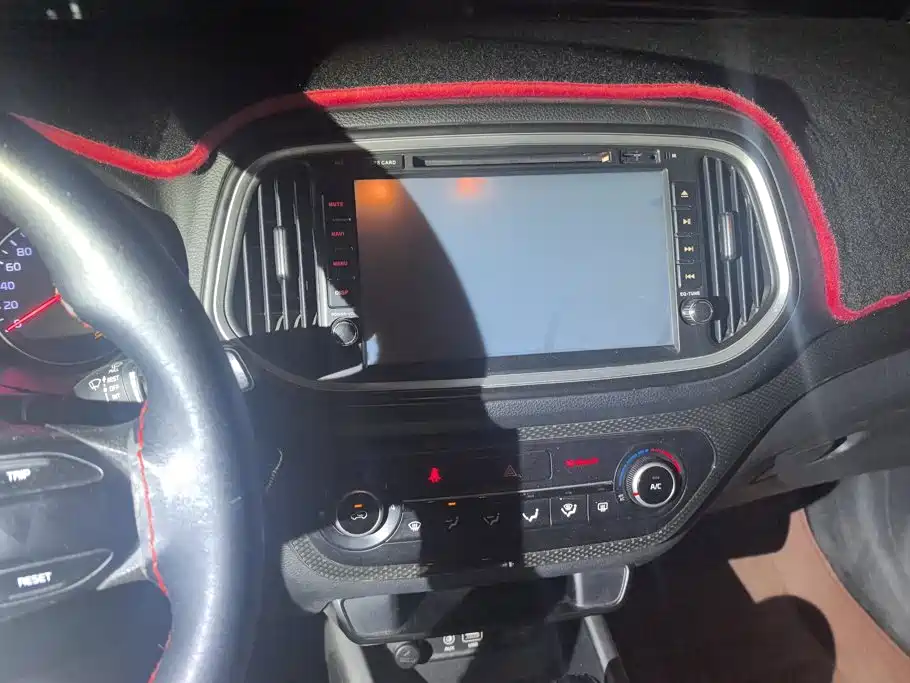 Kia KX3 Smart Run 2016 2015 1.6L Automatic 2WD DLX