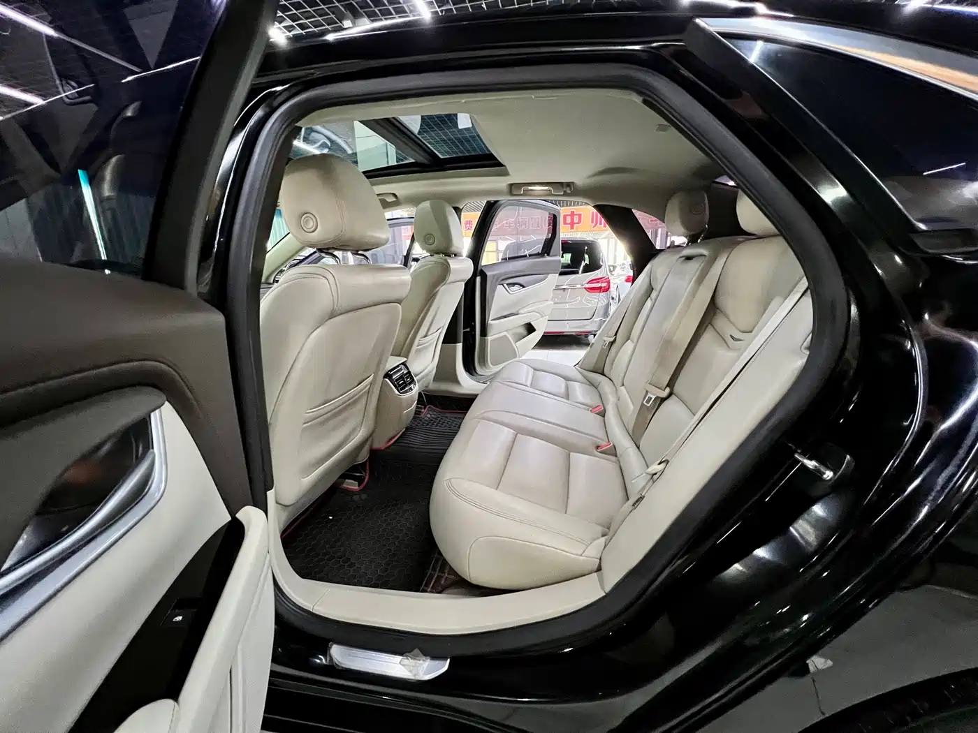 Cadillac XTS 2017 28T Technology фото 13