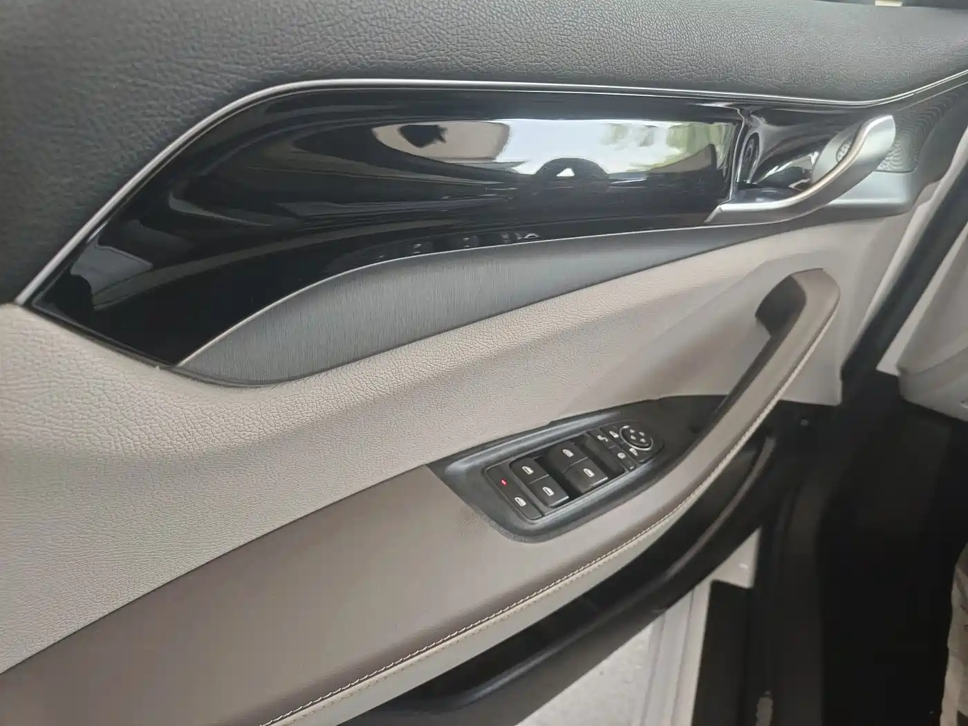 BYD Qin PLUS 2025 EV 510KM Smooth Ride Edition фото 4