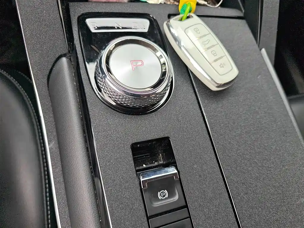Haval H6 2021 3rd Generation 2.0T Auto 2WD Max фото 14