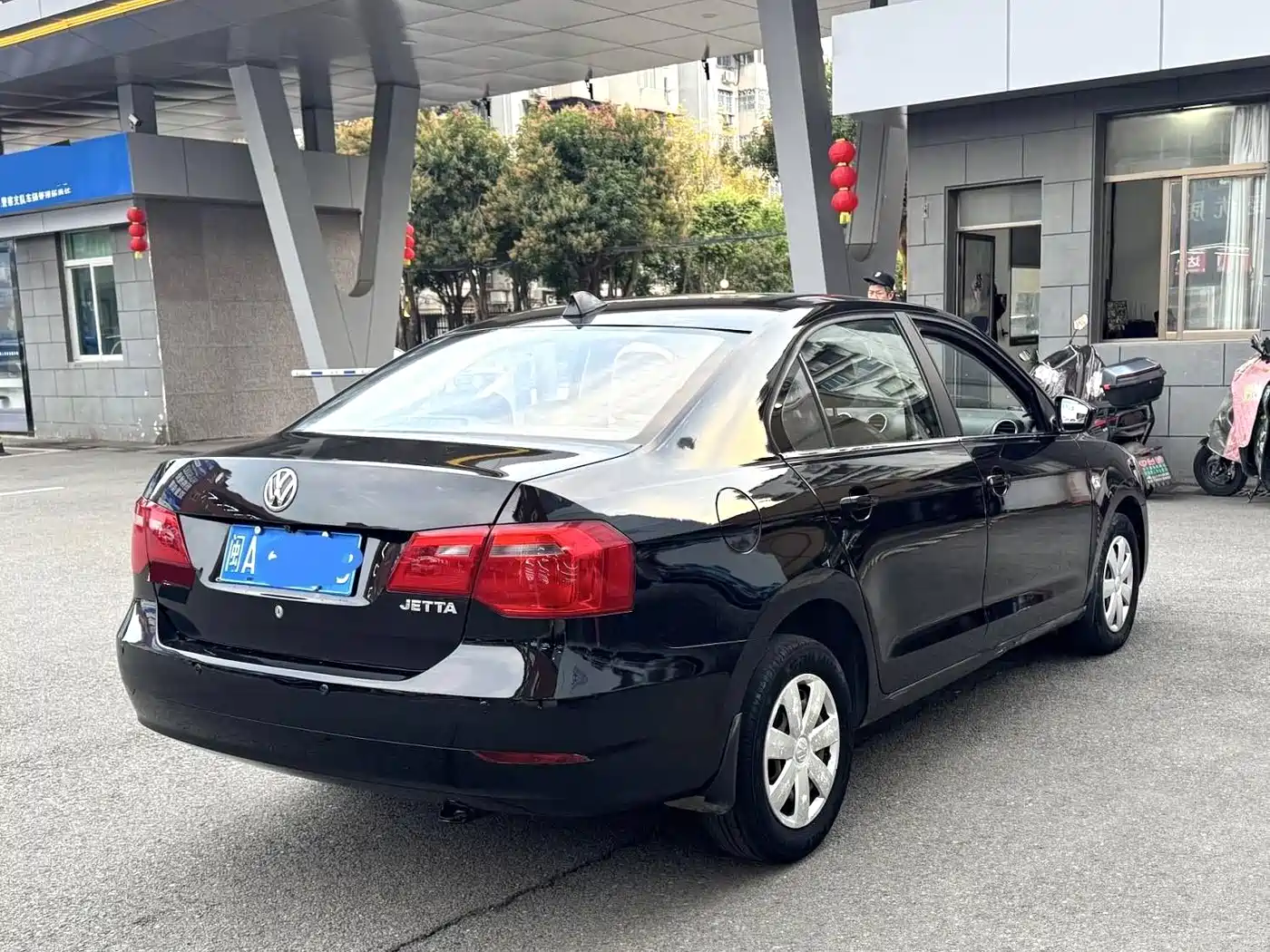 Volkswagen Jetta 2015 1.6L Auto Trend фото 4