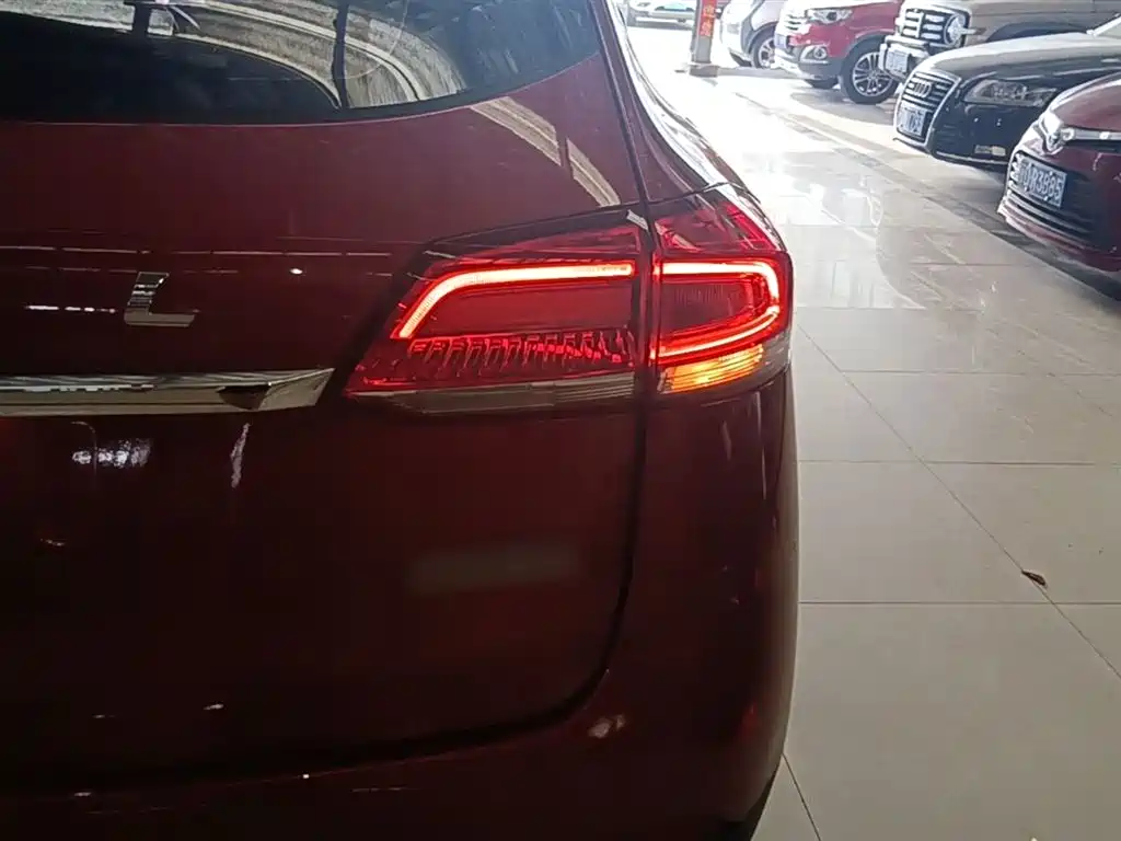Haval H2s 2018 Blue Label 1.5T Manual Fashion Type фото 8