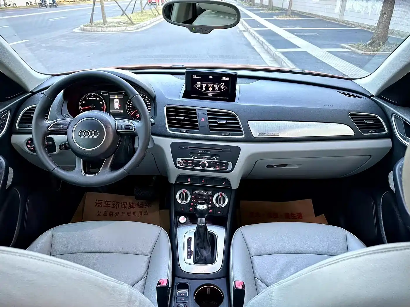 Audi Q3 (Import) 2013 2012 35 TFSI quattro Comfort